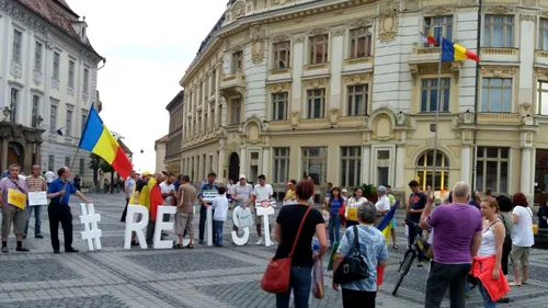 Aproximativ 100 de protestatari împotriva Guvernului Tudose, în centrul Sibiului