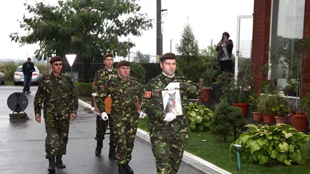 Monument în memoria lui Max, câinele erou al Armatei Române. Povestea care a schimbat procedurile MApN