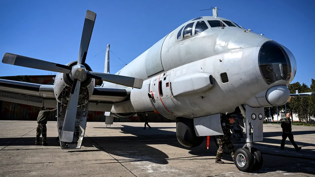 FRANȚA trimite în România un avion care să detecteze minele din Marea Neagră