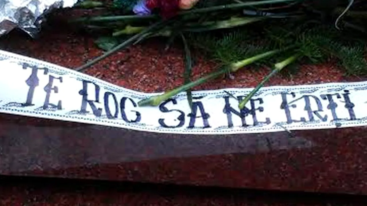 Scoal'', nea Nicule, din morți, să ne dai servici la toți!