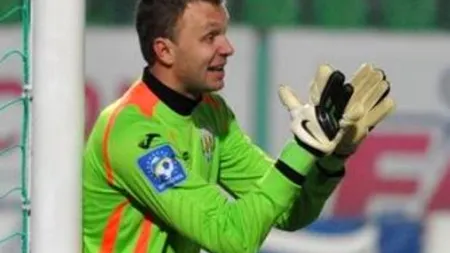 Un jucător se autopropune pentru un transfer de Ligă. 