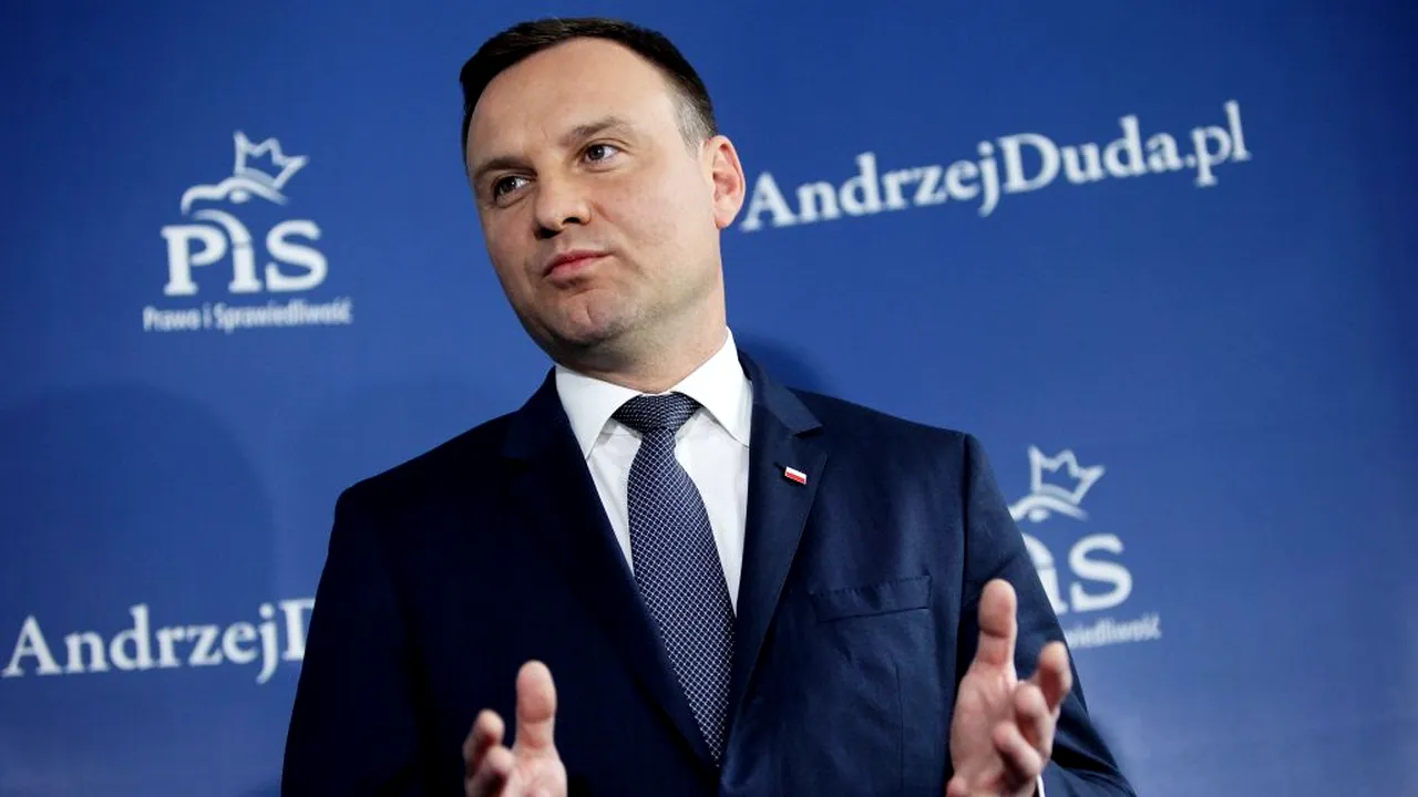 POLONIA. Rezultat final: Andrzej Duda a câștigat primul tur al alegerilor prezidențiale, dar merge în turul al doilea