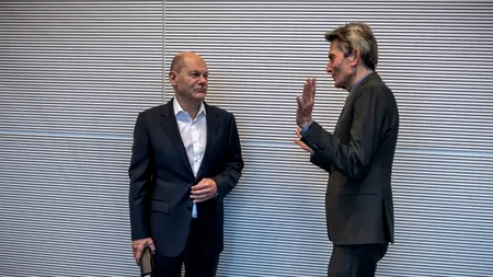 Der Spiegel: Criză politică în GERMANIA /Scholz riscă pierderea încrederii SPD, pe fondul controverselor generate de noile măsuri de securitate