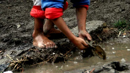 FOCARE DE HEPATITĂ într-o comună din Vaslui. Au fost confirmate zece cazuri, dintre care opt la copii