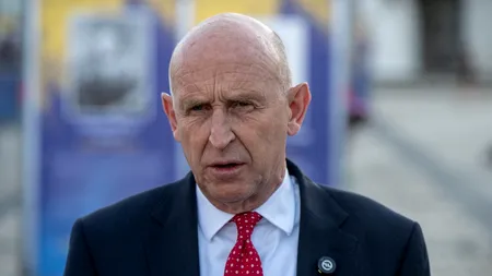 Nouă lovitură pentru Keir Starmer: Ministrul britanic al Apărării, John Healey, a demisionat