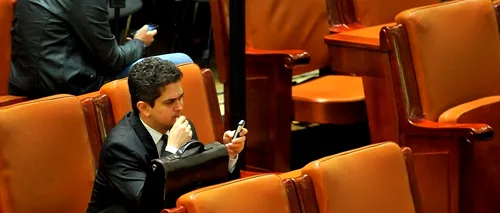 MESAJE DE PAȘTE. Dau 3.600 de SMS-uri de Paște - EXCLUSIV: URĂRI de PAȘTE de la parlamentarii care fac spam de sărbători