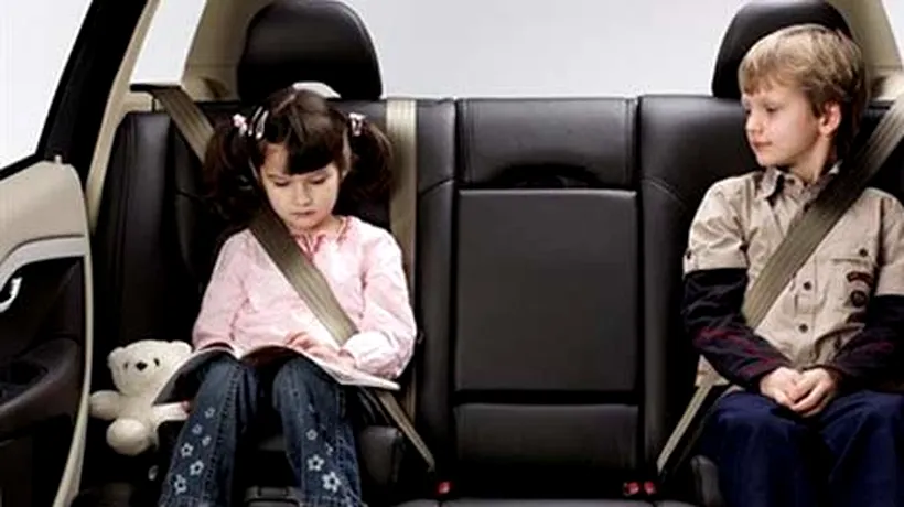 Cea mai frecventă greșeală făcută de părinții care își transportă copiii cu mașina