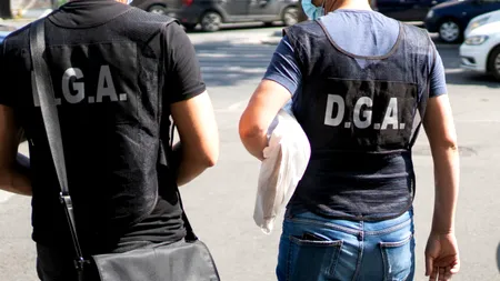 UPDATE | VIDEO. 22 de polițiști de frontieră din Calafat, reținuți pentru luare de mită. „Primeau bani, dar nu refuzau nici țigări sau parfumuri”