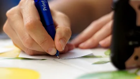 MODIFICAREA din Codul Muncii ce vizează toți angajații. Noul proiect de lege pentru înscrierea în REVISAL