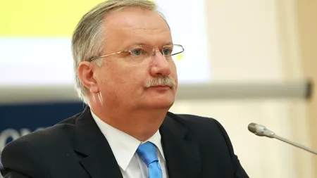 Premierul susține că-l va demite pe Mang de la Educație dacă plagiatul va fi dovedit