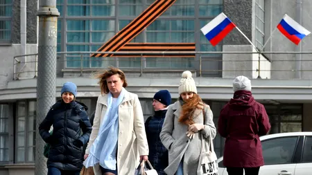 GALERIE FOTO | Litera „Z”, simbolul propagandei pro-război, prezentă pe tot mai multe clădiri din Rusia