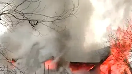 Incendiu puternic în Băneasa