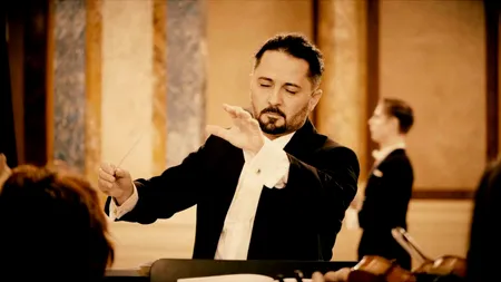 EXCLUSIV VIDEO | Dirijorul Daniel Jinga: „Datorită muncii mamei mele în străinătate, am putut studia”