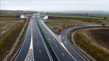 VIDEO | Borna de 1000 km a fost atinsă. Ministerul Transporturilor dă în folosință 13,5 km, parte din Autostrada Transilvania