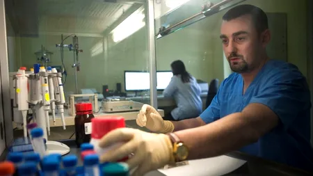 PREMIERĂ MEDICALĂ. Tratament revoluționar împotriva cancerului hepatic, dezvoltat la Cluj