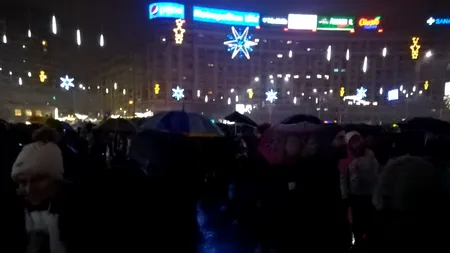 Mii de oameni din marile orașe au protest față de modificările aduse legilor justiției. Incidente cu jandarmii în fața Palatului Parlamentului. VIDEO