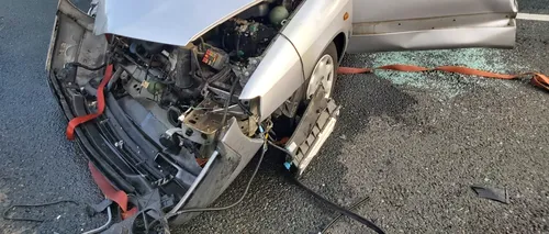 VIDEO | Imagini șocante în vama Nădlac. Un șofer a intrat cu viteză într-un TIR staționat