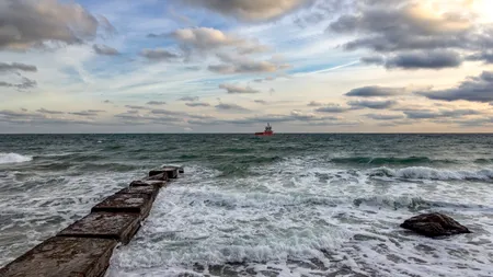 Porturile de la Marea Neagră, ÎNCHISE din cauza vântului