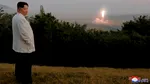 Coreea de Nord a lansat 10 rachete în Marea Japoniei, după ce a respins oferta lui Trump de reluare a relațiilor diplomatice