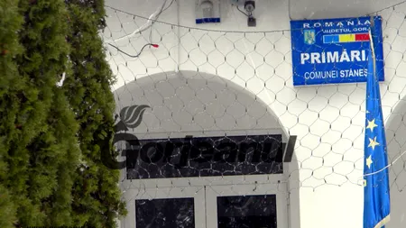 Percheziții la primăria Stănești din județul Giurgiu. Peste 100 de persoane și-au falsificat reședința, la alegerile parlamentare