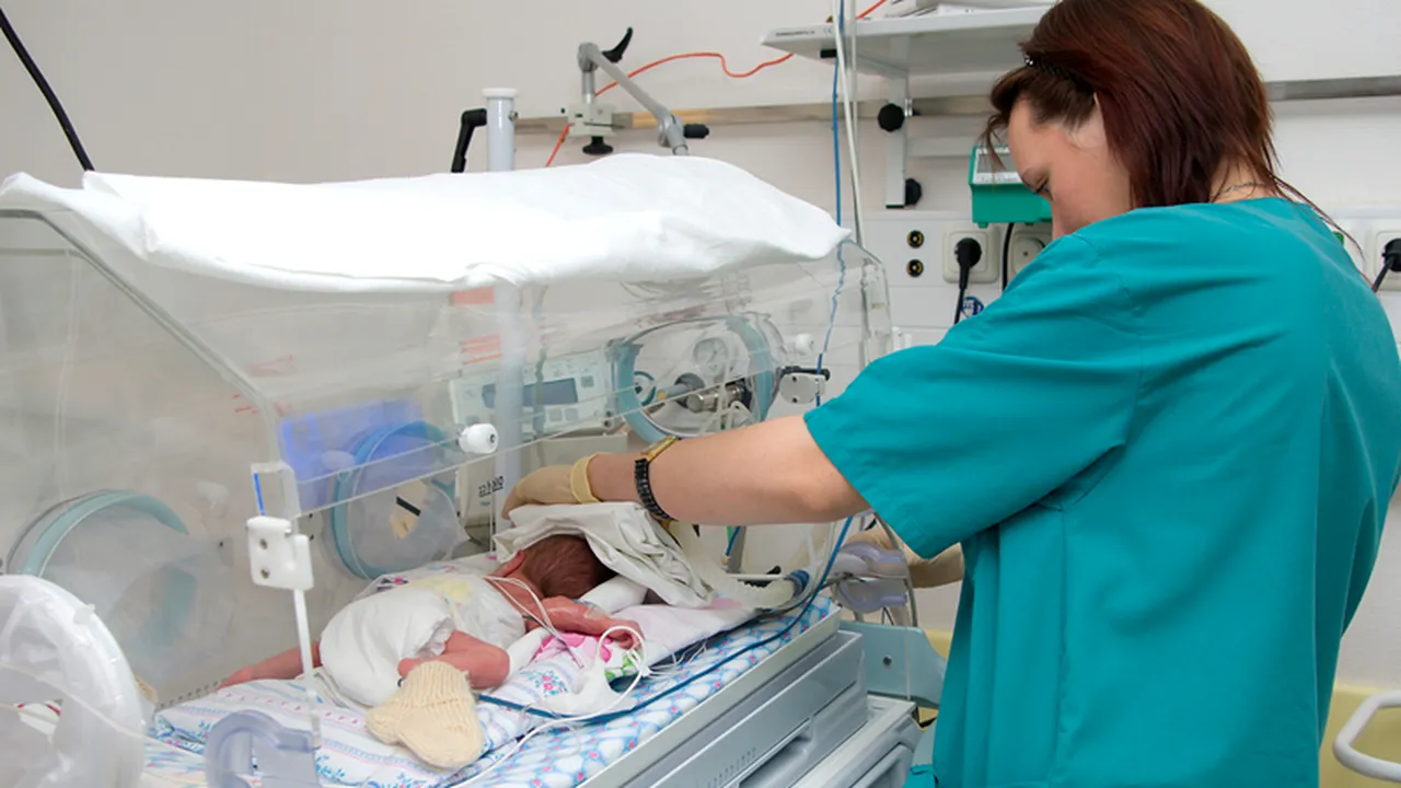 Peste 1.200 de copii au fost abandonați în unități sanitare, în anul 2014