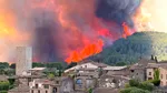 Incendii uriașe de vegetație în sudul Franței. Sute de hectare au fost mistuite de flăcări. 600 de pompieri luptă cu flăcările în Var și Corsica