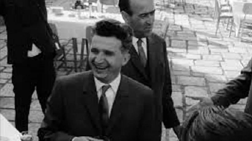 O înregistrare RARĂ cu Ion Iliescu ridicându-i mingea la fileu lui Nicolae Ceaușescu în 1969, la Congresul al X-lea al PCR