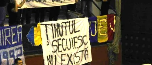 Scandal la un meci de volei: poliția a intervenit pentru a da jos un banner cu Ținutul Secuiesc nu există