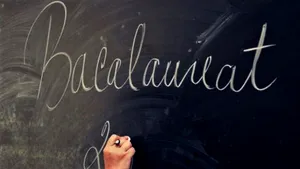 Bacalaureatul 2025 începe marți cu proba scrisă la limba română. Aproximativ 108.000 candidați înscriși la examen, mai puțini cu 26.000 față de 2024