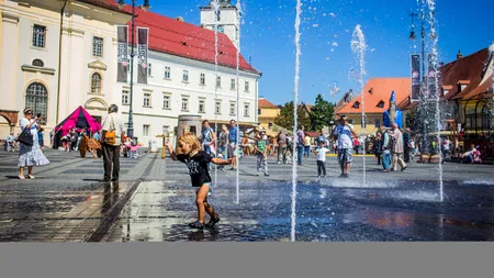 METEO. Maxime de 33 de grade, averse și vijelii in nord, nord - vest și centru / Vremea pe litoral