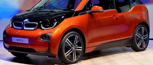 BMW lansează prima sa mașină integral electrică. Cum vrea compania să combată „teama de drum lung a clienților