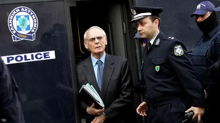 Un nou mare dosar de corupție în Grecia: sunt implicați și nemții de la Daimler