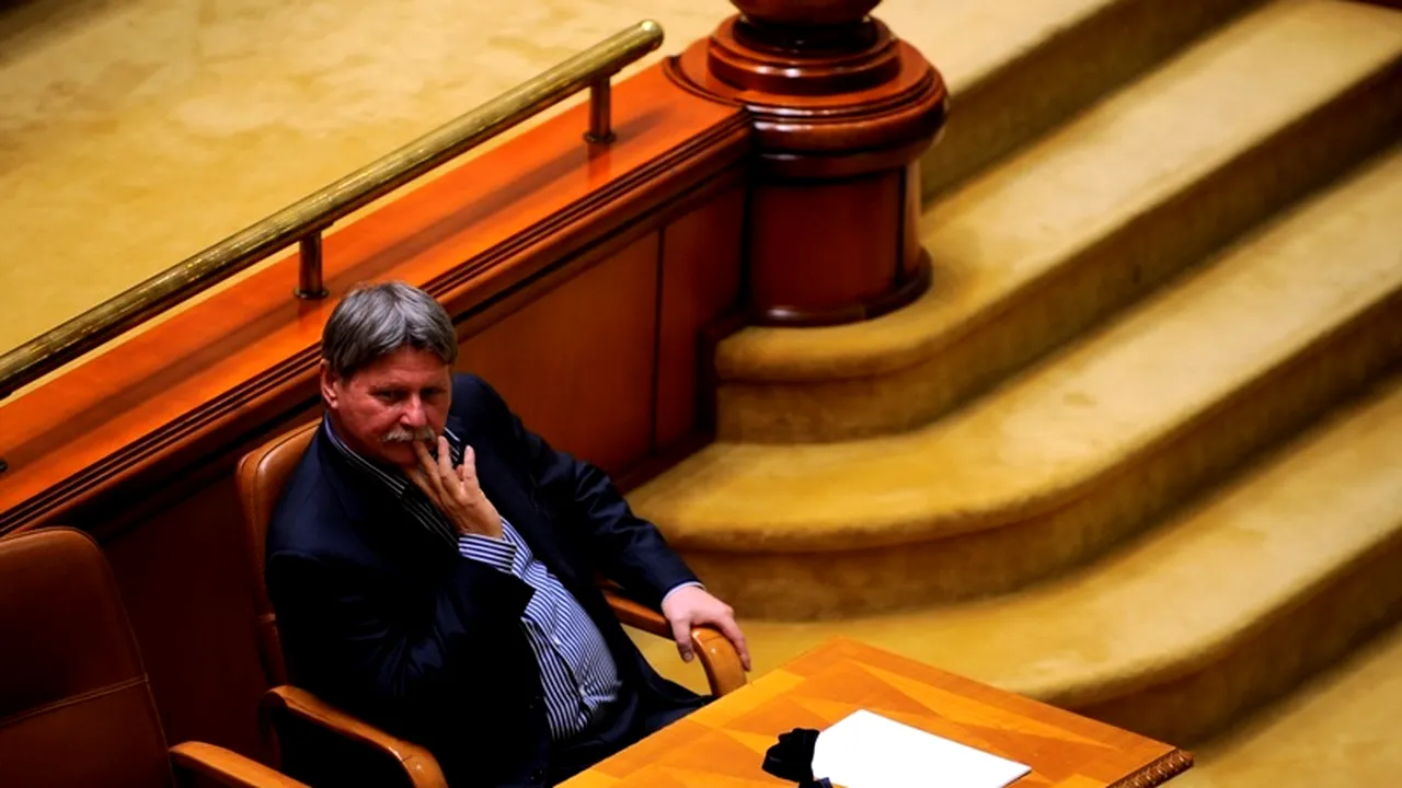 Senatorul UDMR Verestoy Attila a fost numit chestor al Senatului