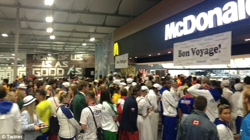 LONDRA 2012 CEREMONIA DE ÎNCHIDERE. După Jocurile Olimpice, sportivii s-au înghesuit la McDonald's