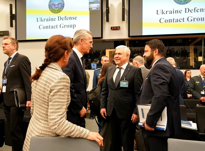 Conducerea MApN, la Reuniunea Grupului de contact pentru Ucraina / Sursa foto: Facebook Angel Tîlvăr