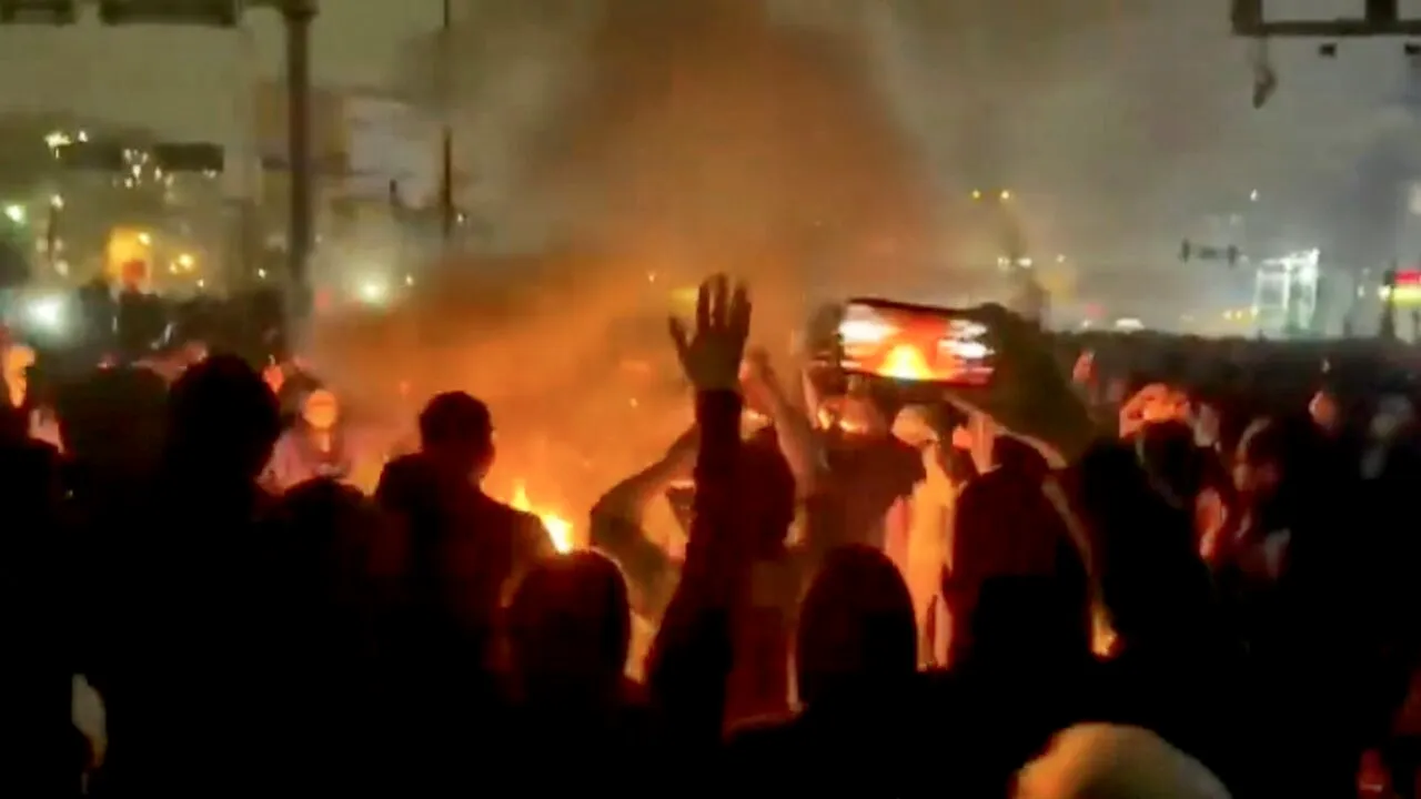 Proteste în Iran: Trump susține că Teheranul vrea să negocieze. Organizațiile pentru drepturile omului anunță peste 500 de morți