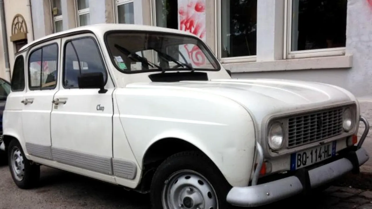 Șoferii cu mașini vechi din Paris sunt vizați de o măsură fără precedent