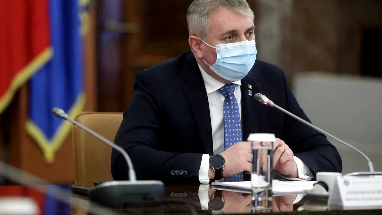 Lucian Bode, intrigat că imaginile cu Christian Ciocan au devenit publice. Ministrul de Interne amenință cu măsuri dure