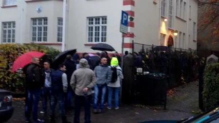 Români din Norvegia, 550 de kilometri cu avionul pentru a vota la Oslo