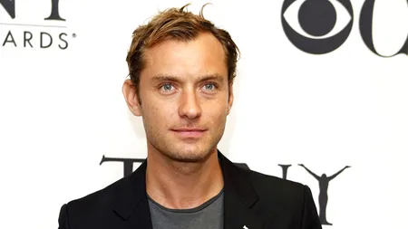 Actorul Jude Law a devenit tată pentru a cincea oară