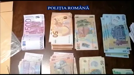 Percheziții în Alba. Doi bărbați au păcălit-o pe o femeie de 34 de ani să le dea 60.000 de lire sterline