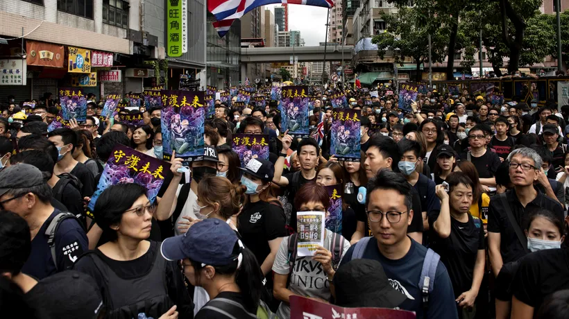 Avertisment din partea Chinei pentru protestatarii din Hong Kong: Nu vă jucați cu focul