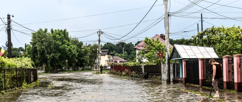 Cod galben de inundații în 12 județe. Ce râuri sunt vizate de avertizarea hidrologică