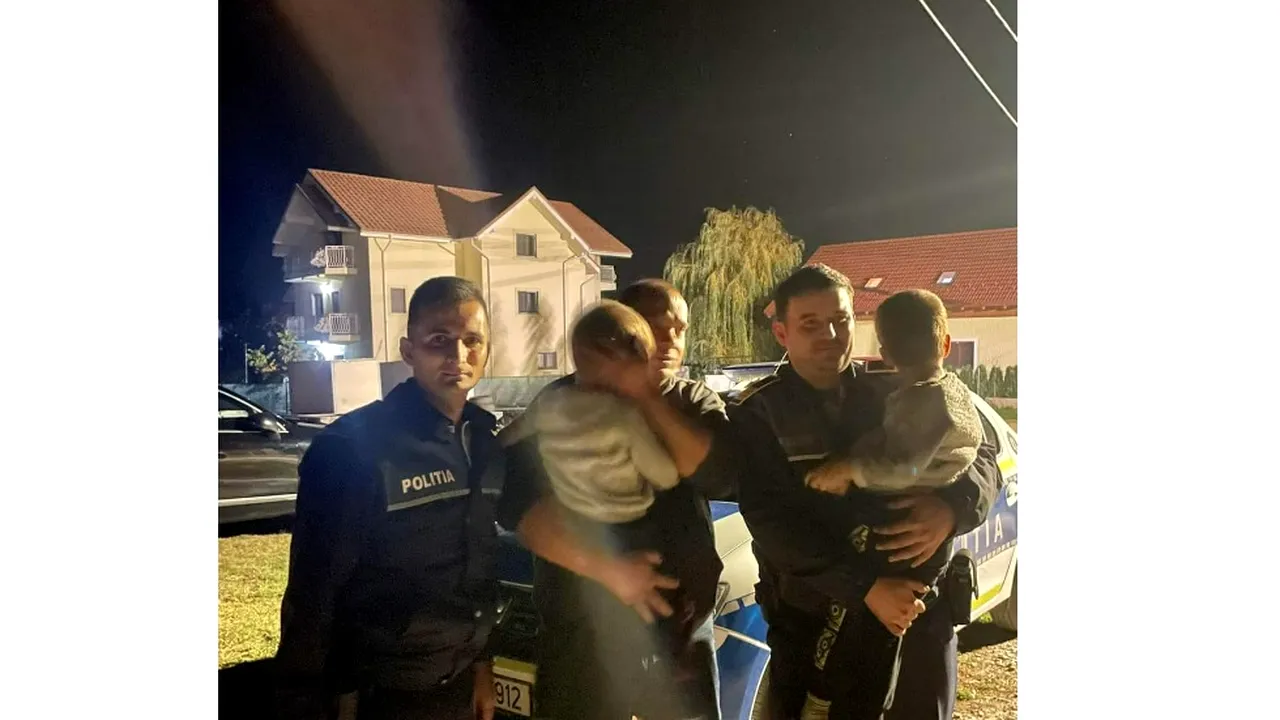 Doi frați gemeni de patru ani, care mergeau dezorientați pe marginea unui drum din Mehedinți, salvați de la o posibilă tragedie. Copiii nu știau unde locuiesc / Cum a fost găsită familia