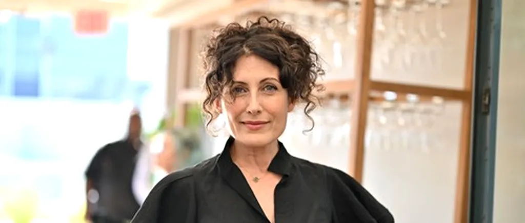Lisa Edelstein dezvăluie că a primit 97 de cenți ca drepturi de autor pentru două episoade din ”Girlfriends’ Guide to Divorce” în care a jucat
