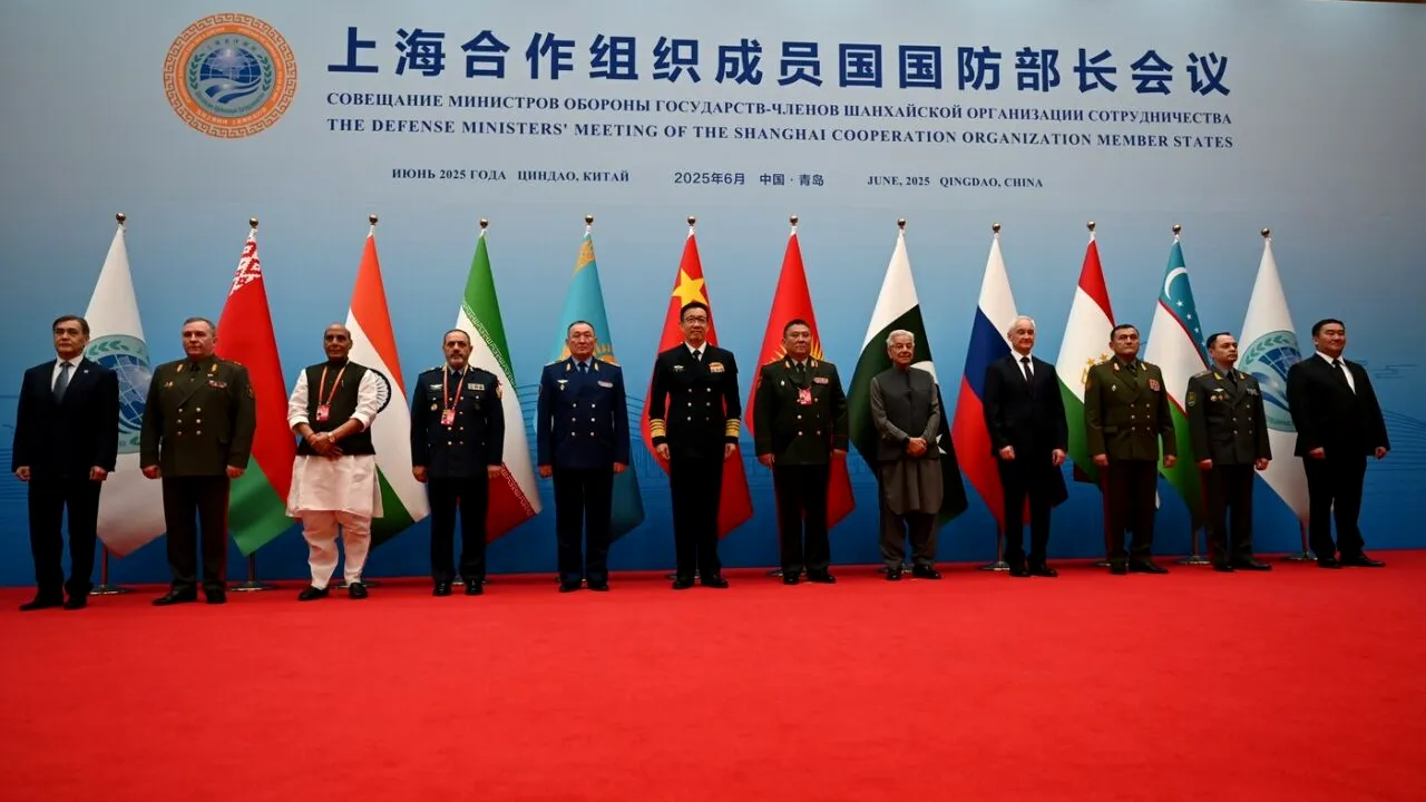 China organizează o reuniune a miniștrilor APĂRĂRII din Rusia și Iran/„Actele de hegemonie și intimidare subminează grav ordinea internațională”