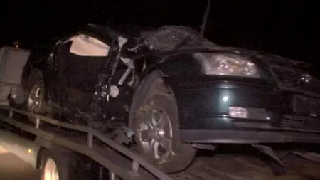 Grav accident rutier în județul Buzău. Un elev al Școlii de Maiștri Militari a MURIT, alți trei sunt RĂNIȚI GRAV, după ce mașina lor s-a izbit de un copac