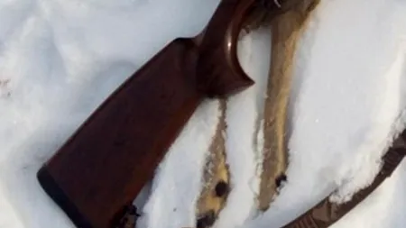 Ce s-a întâmplat după ce un vânător s-a lăudat cu prada lui pe internet. „Am împușcat-o pe bunica lui Bambi. Ăsta-i talentul!