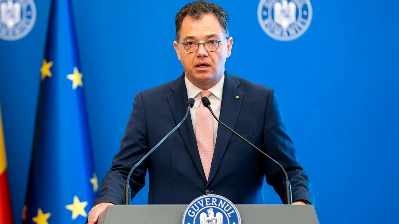 Ministrul Turismului, Radu Oprea: 