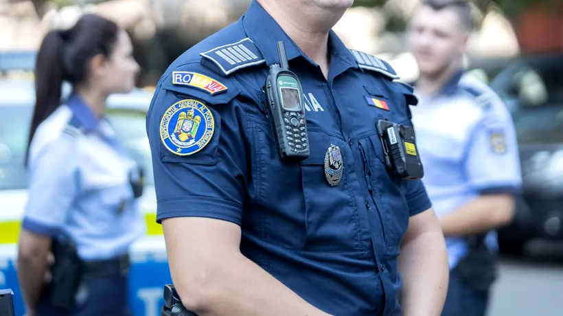 Polițist în vârstă de 21 de ani din județul Galați, găsit în casă cu venele tăiate și împușcat în cap